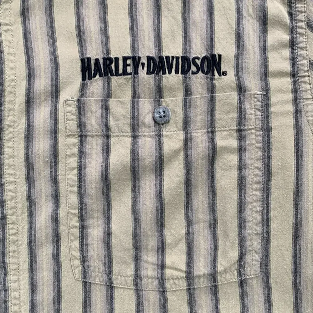 Men's Harley Davidson Short Sleeve Button Down Embroidered Shirt Medioum